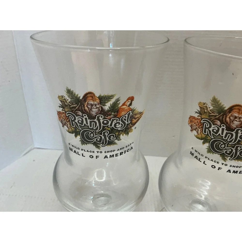 Rainforest Cafe preowned these